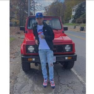 Meet your Posher, Adrian